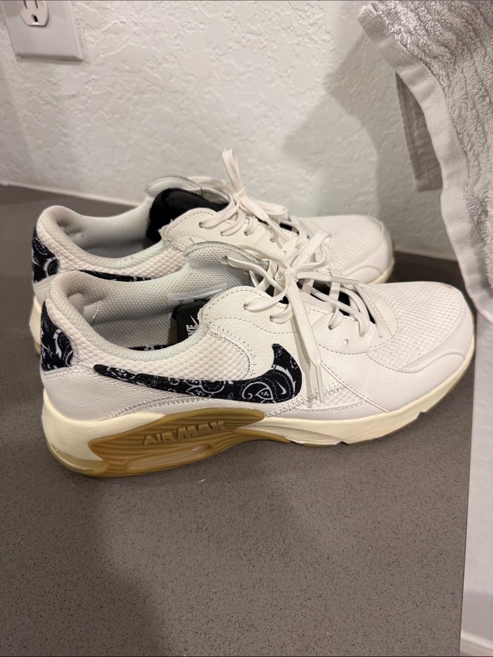 Nike Women’s White Sneakers with Black Paisley Swoosh and Gum Sole - Picture 4 of 4